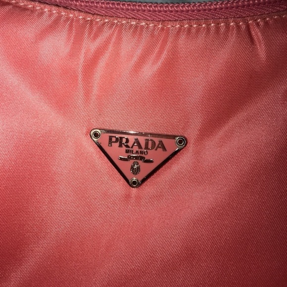 Authentic Prada pink nylon bag - Picture 2 of 4